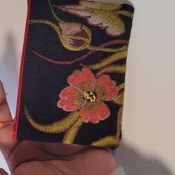 Handmade Cotton Purse - Picture 3 of 6